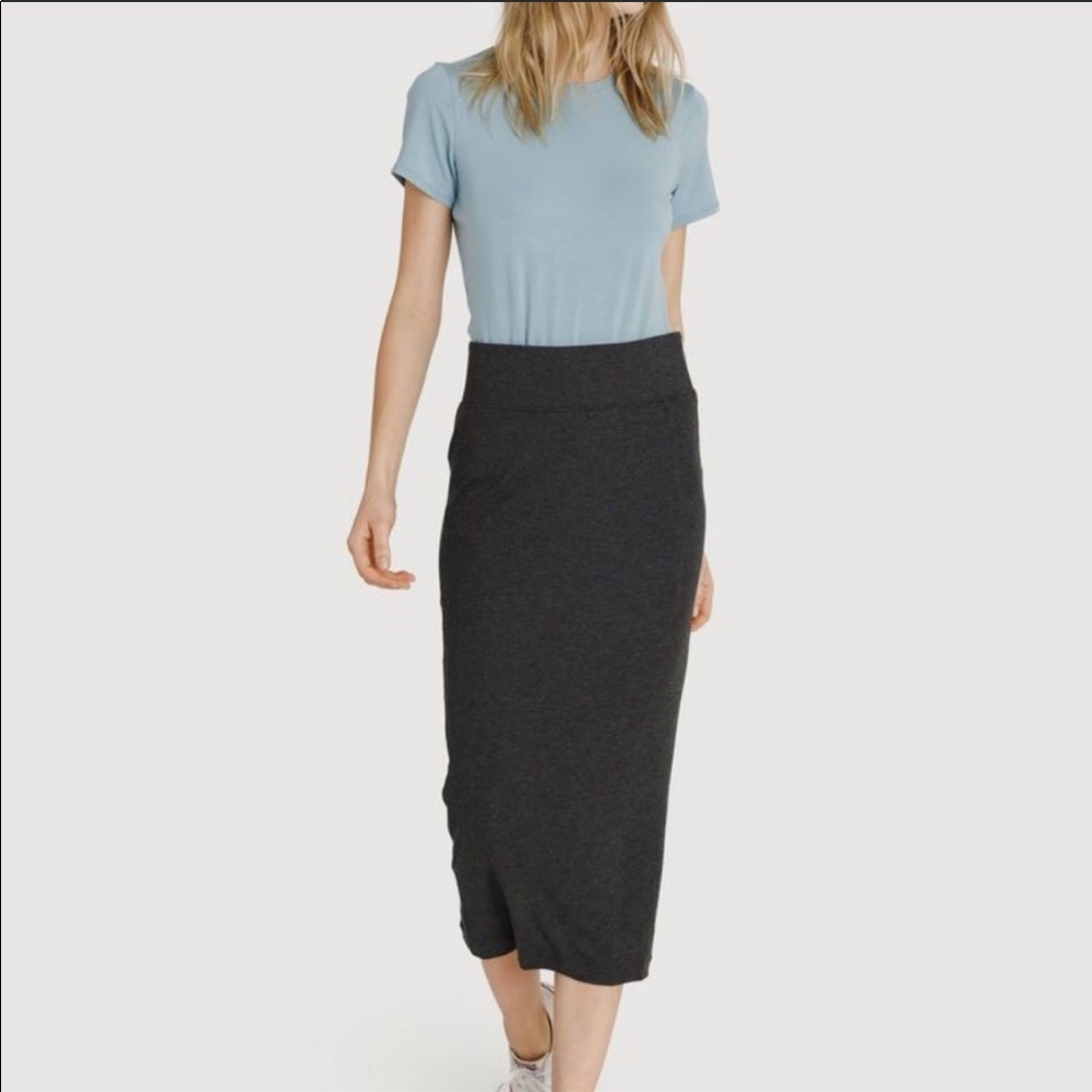 Kit and Ace - Long and Lean Pencil skirt